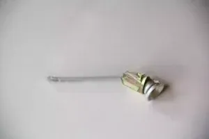 Фитинг соединительный под обжимку алюминий гайка — сталь резьба 3/4″ 16 UNF Ø трубки 1/2″ G8 №8 #8 10 мм 45° без стакана Flayer