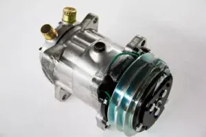 Компрессор кондиционера 7H15 12v A2 выходы вертикальные O-ring 3/4″-7/8″