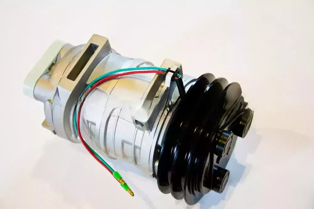 Компрессор кондиционера TM-21 8PК1 37мм 12V 22